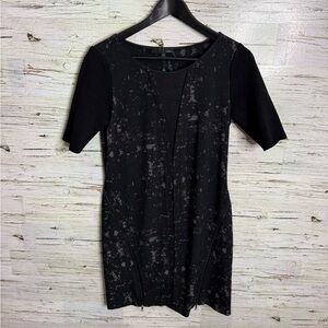 Elie Tahari Shift Dress Size xs gray black